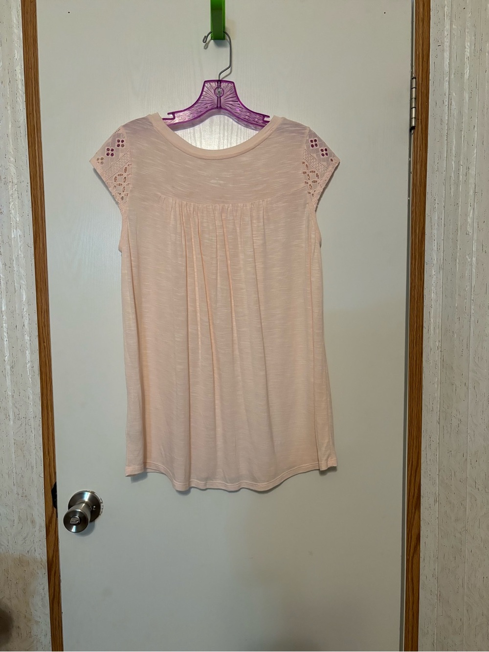 Merona Pale Pink Crochet Yoke Cap Sleeve Blouse - Picture 2 of 2